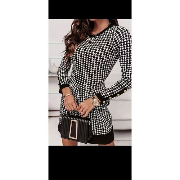 Houndstooth print dress elegant crewneck long sleeve tucked dress. Size 12 - Picture 10 of 10